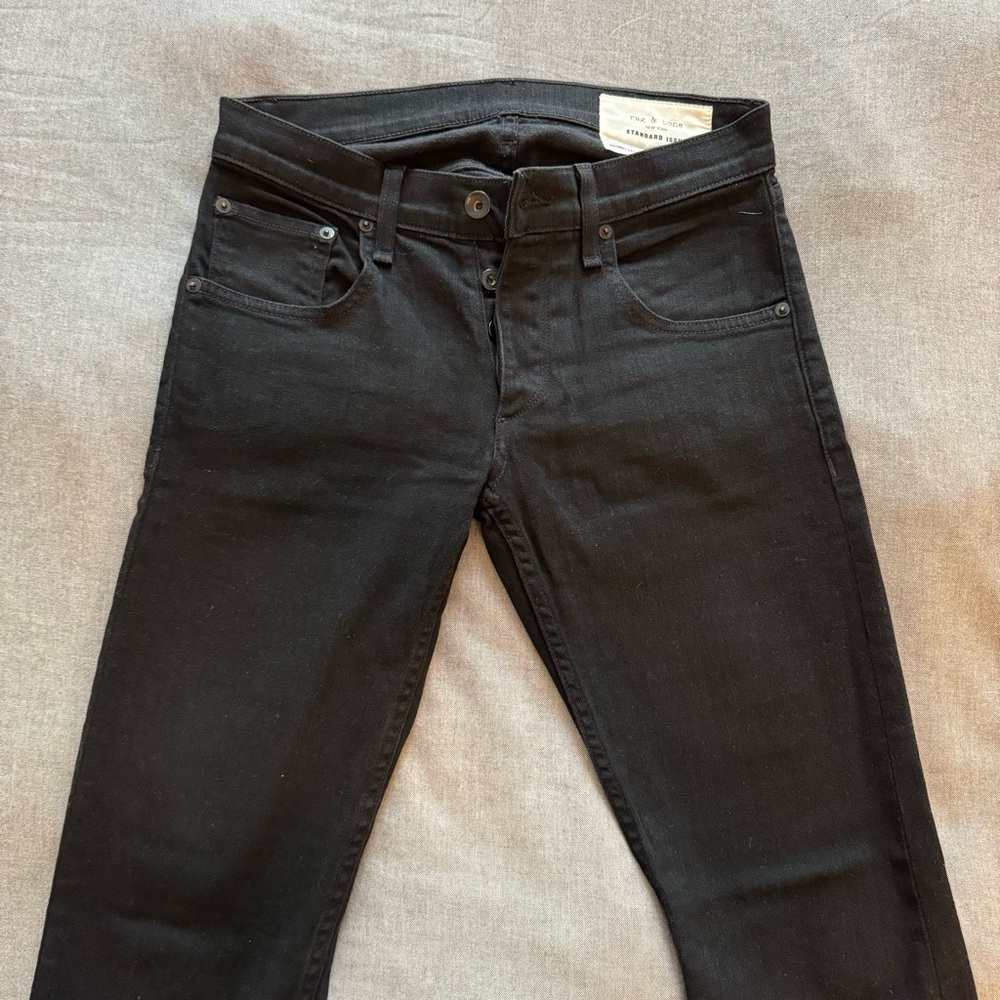 Rag & Bone Men’s Skinny Leg Jeans in Black